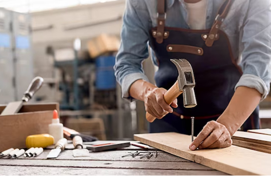 CARPENDER & WOOD WORKS